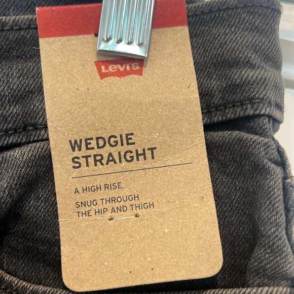 Levi's Black Wedgie Straight Jeans Classic Style size 27x28. NWT! - Picture 7 of 15
